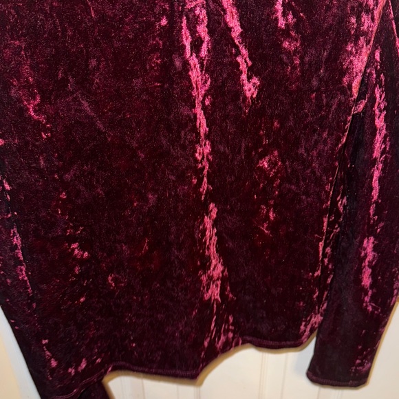 Primark Velvet Long Sleeve Top - Deep Red - Picture 6 of 10